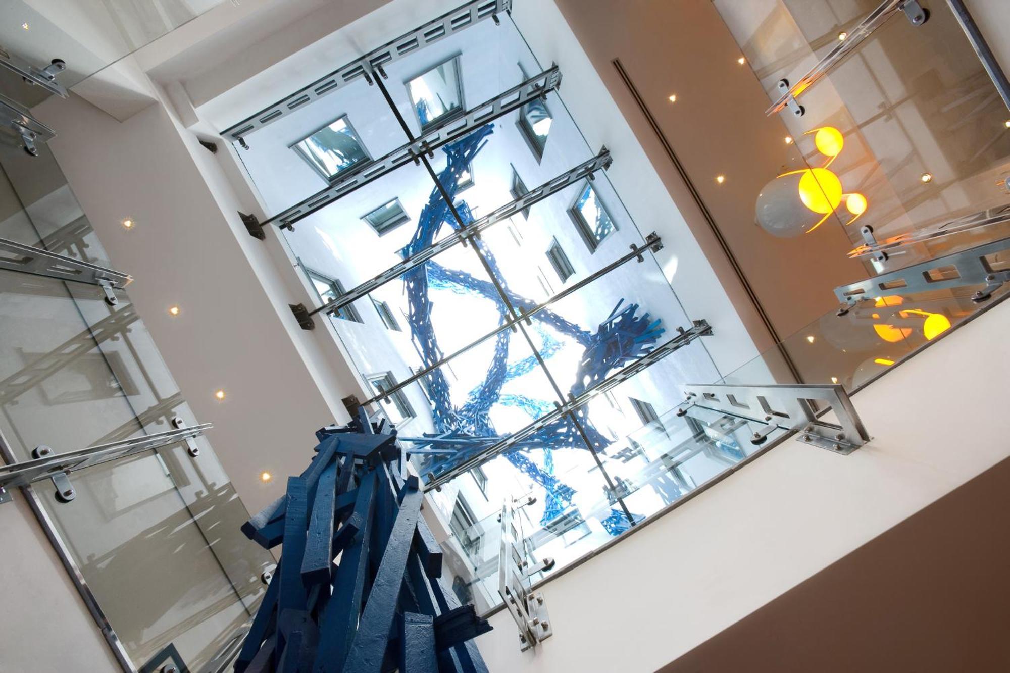Hotel Aqua By Happyculture Saint-Gilles